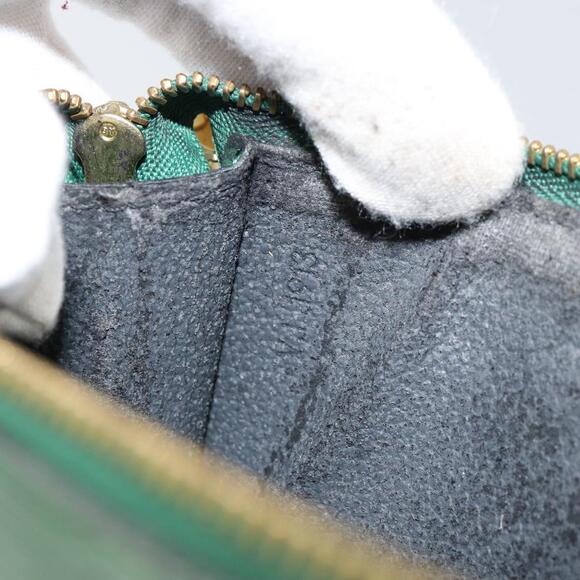 LOUIS VUITTON Epi Pochette Accessoires Accessory Pouch Green M52984 Auth th6474 - Picture 12 of 16